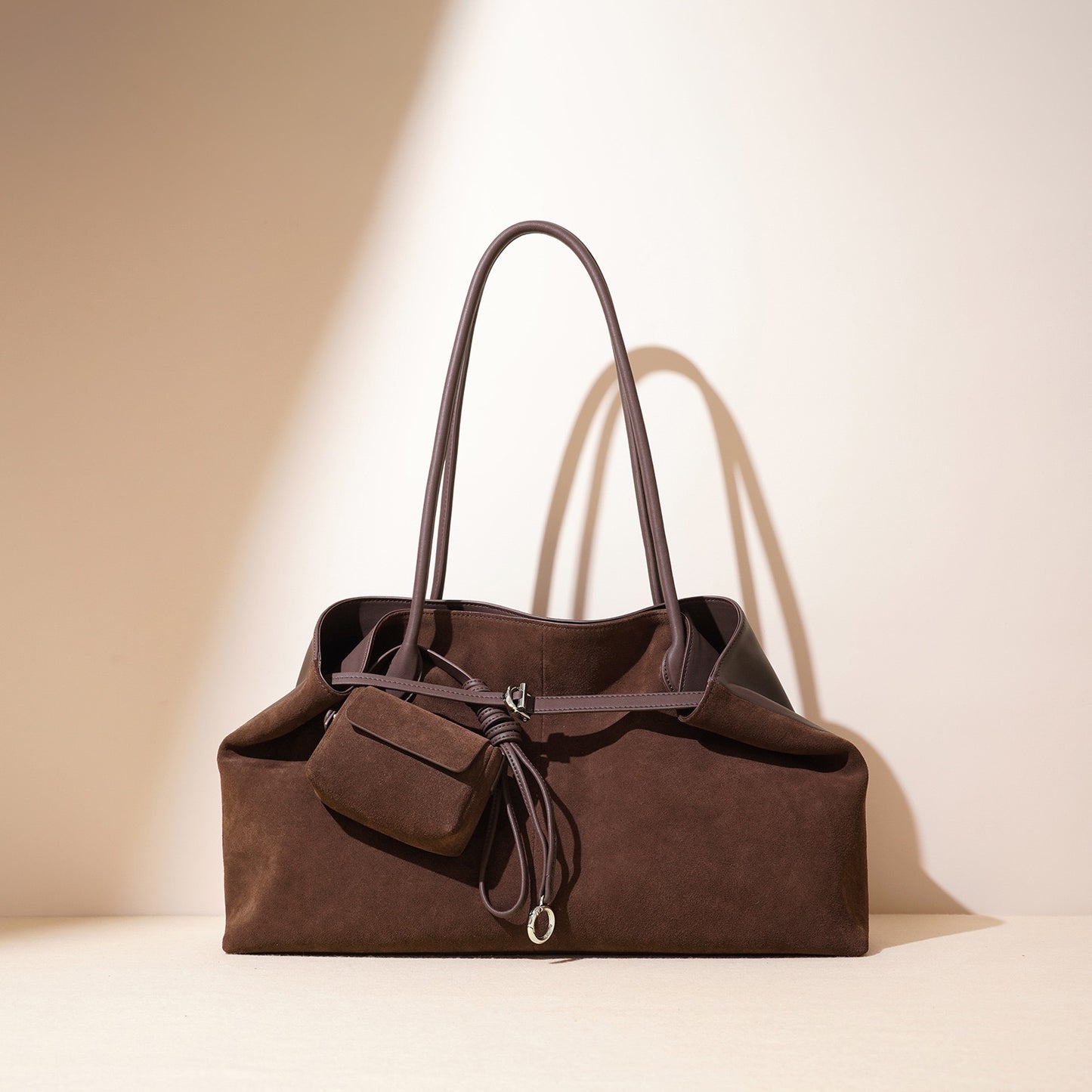SERAVIA Shoulder Bag