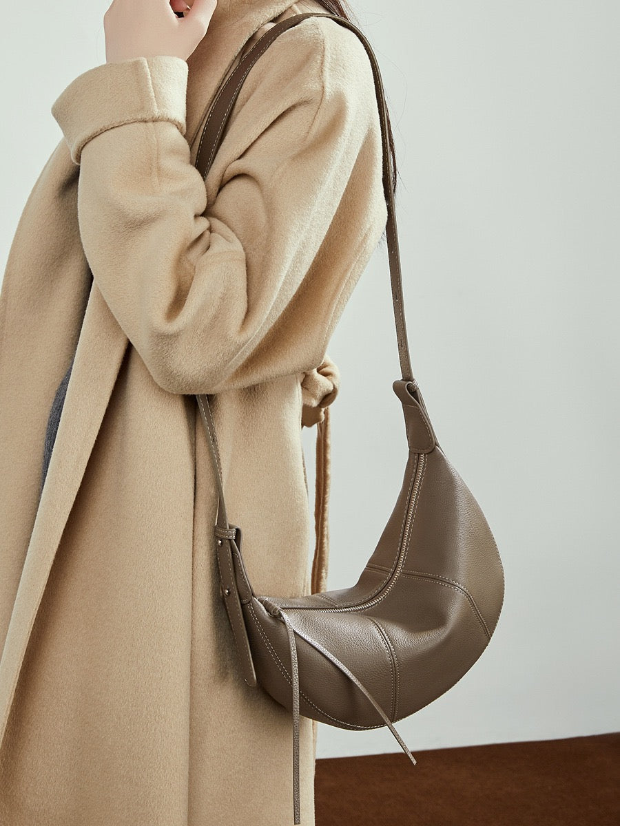 AURELIA Curve Leather Shoulder Bag