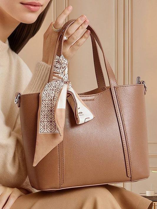 MARISSA Classic Leather Tote