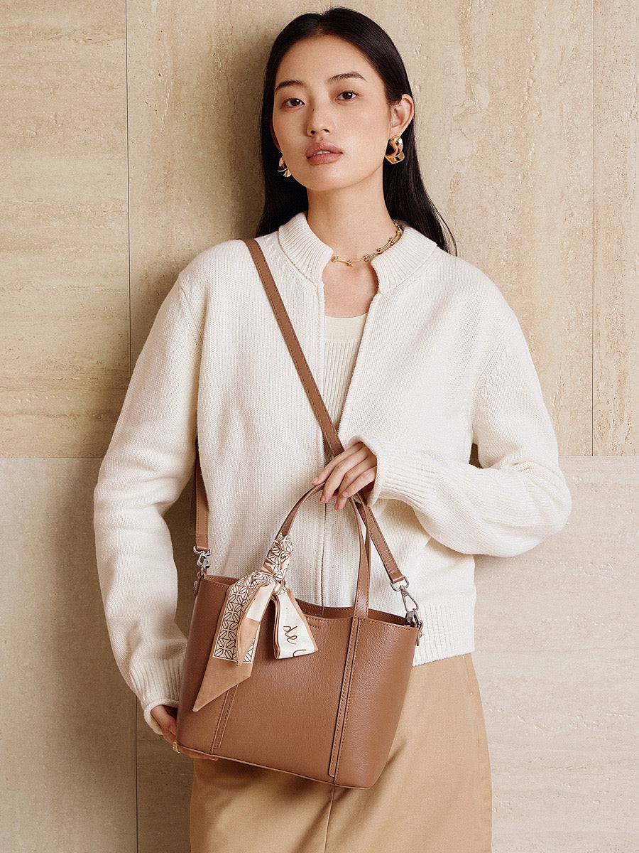 MARISSA Classic Leather Tote