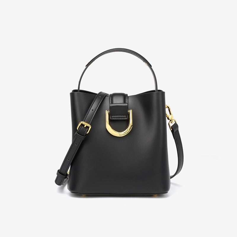 VERDÉA Signature Leather Bucket Bag
