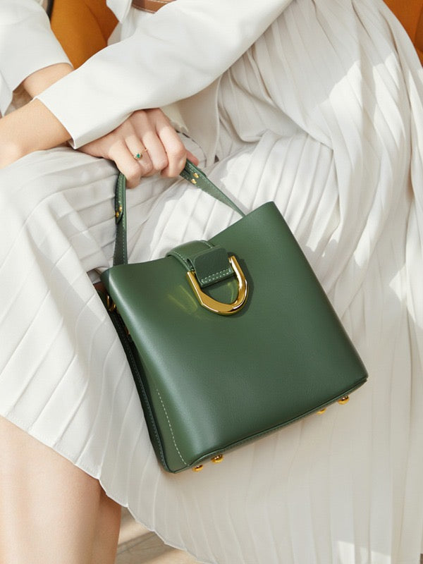 VERDÉA Signature Leather Bucket Bag
