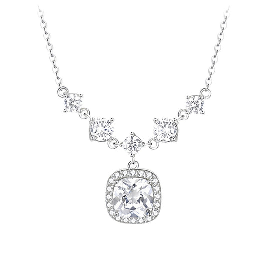 IMPEROVA Silver Statement Necklace