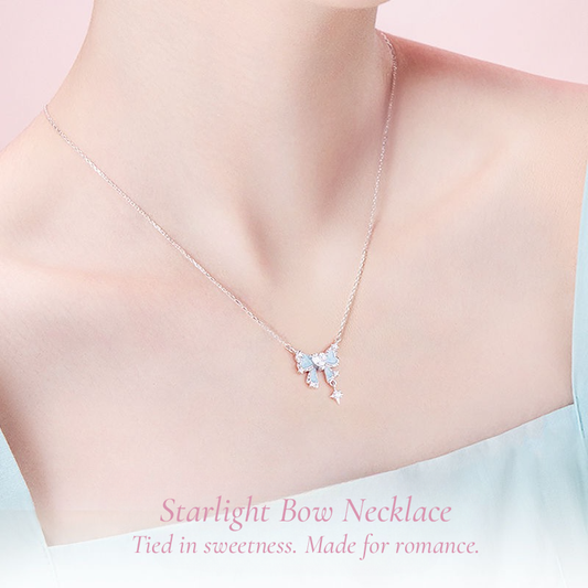 LUMIVELLA Silver Glow Butterfly Necklace