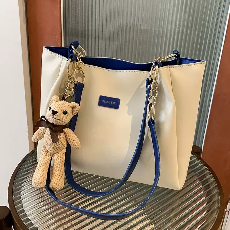 LIVORA Chain Leather Shoulder Tote